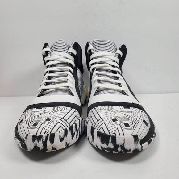 Adidas Marquee Boost Men's Black White Basketball Shoes EF1230 US Size 11.5 - Picture 3 of 10